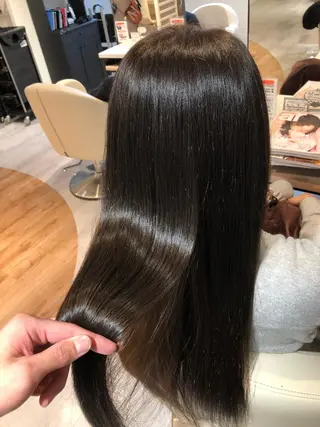 ロング カラー 金子 富士のヘアスタイル
