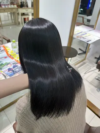 ロング 髪質改善艶カラー🩶 Nanako ⟡.·のヘアスタイル
