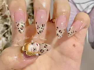 ネイル One Plus Nail Salonのネイルデザイン
