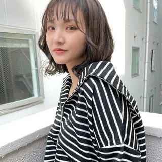 ショート カラー ayaka 縮毛矯正レイヤーのヘアスタイル