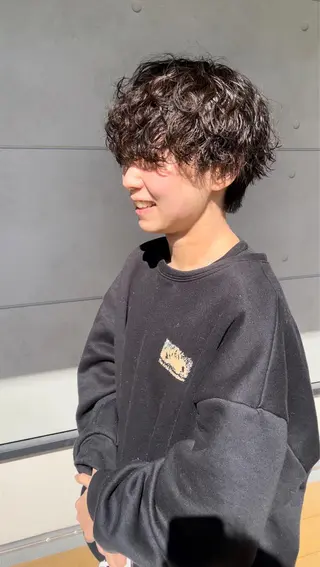 ショート パーマ メンズ メンズヘア特化 崎田 成人のヘアスタイル