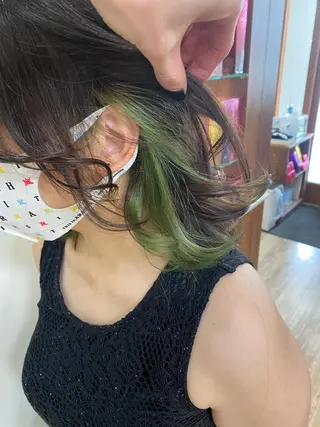 カラー SALOWIN栄 高須大貴のヘアスタイル