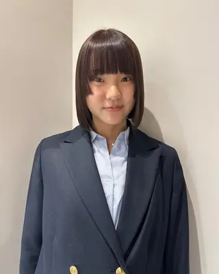 ミディアム カラー 松本 雪愛のヘアスタイル