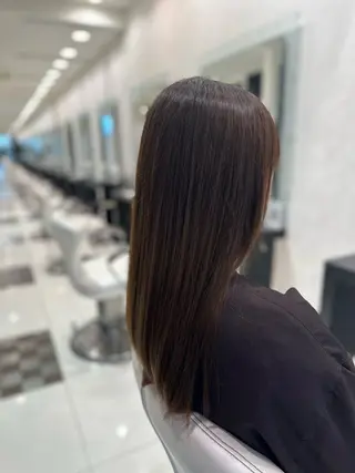 ミディアム 花野 郁登のヘアスタイル