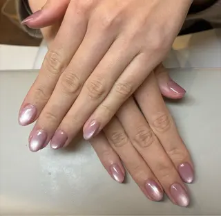 ネイル ECRLN Atsumiのネイルデザイン