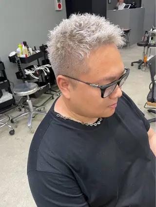 カラー メンズ専門サロン wokeのヘアスタイル