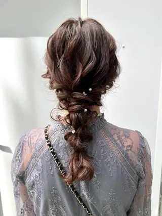 セミロング ヘアアレンジ 卒業式お呼ばれ🕊️ ヘアセット✴︎ミキのヘアスタイル