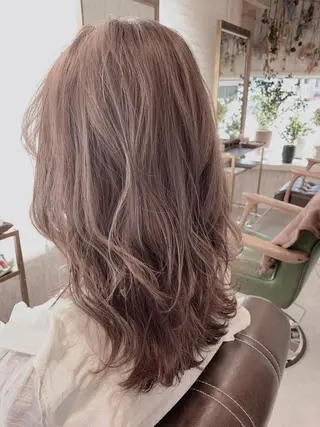 ミディアム カラー 白木 遥太のヘアスタイル