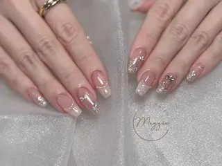 ネイル Maggie Nail🦩のネイルデザイン