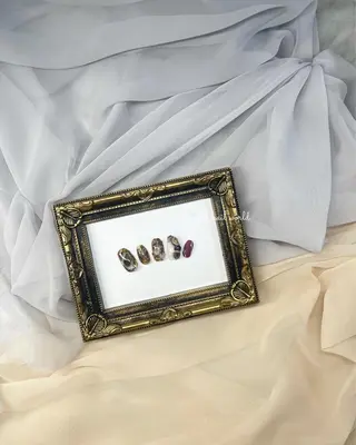 ネイル 𝐠𝐨𝐫𝐢 𝐧𝐚𝐢𝐥のネイルデザイン