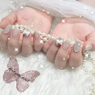 ネイル 💜5/4空✩.* Yuuna💜のネイルデザイン