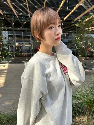 ショート カラー 一ノ瀬 暁のヘアスタイル