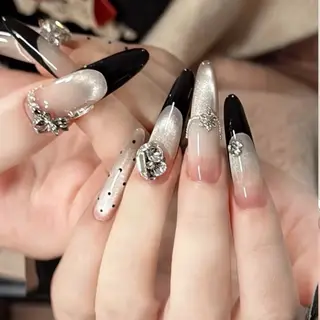 ネイル Mika Nails 心斎橋のネイルデザイン