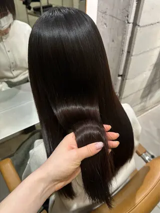 ロング レイヤーカット‎🤍 /ともえ🤎🧸のヘアスタイル