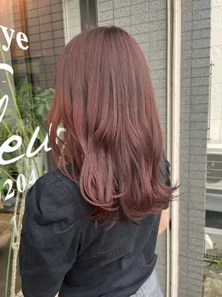 ミディアム 立野 希沙のヘアスタイル