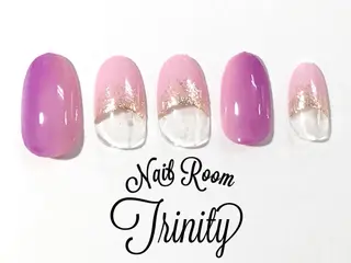 ネイル Trinity staffのネイルデザイン