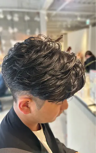 ショート 💎韓国カラー Giness坂下巧のヘアスタイル