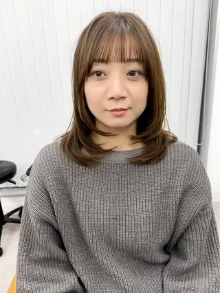 ミディアム カラー パーマ ヘアアレンジ メンズ キッズ レイヤーカット／顔周 りカット/縮毛矯正のヘアスタイル