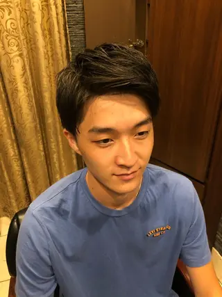 ミディアム メンズ カット指名No1漆原 聡のヘアスタイル