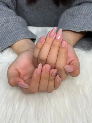 ネイル SHIORI ⭐︎のネイルデザイン