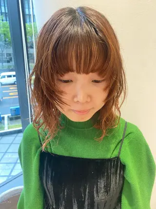 セミロング アイブロウ 増井 彩乃のヘアスタイル