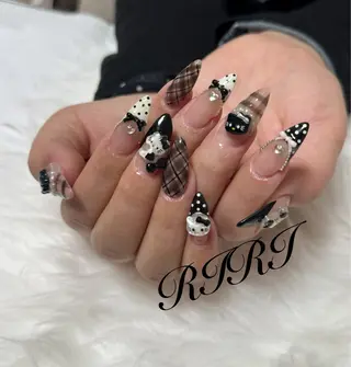 ネイル riri オーナーのネイルデザイン