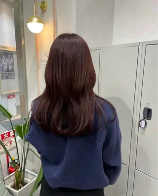 ロング 草場 遼子のヘアスタイル