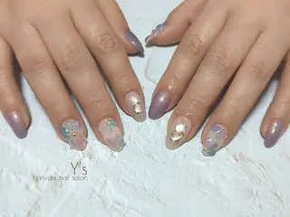 ネイル YUMI NAGAI  のネイルデザイン