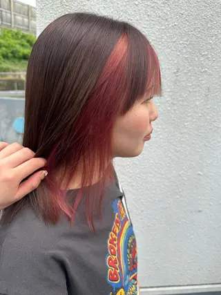 セミロング カラー 安達 望のヘアスタイル