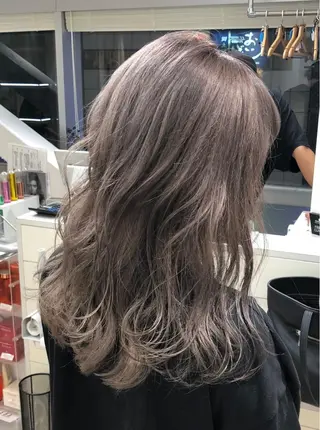 ミディアム カラー 🌙HIZUKI🌙 ハイトーン 艶髪のヘアスタイル