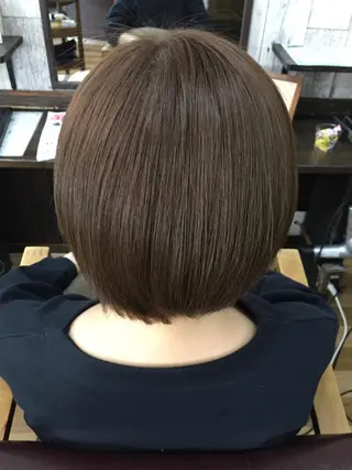カラー 中山 ルミ子のヘアスタイル