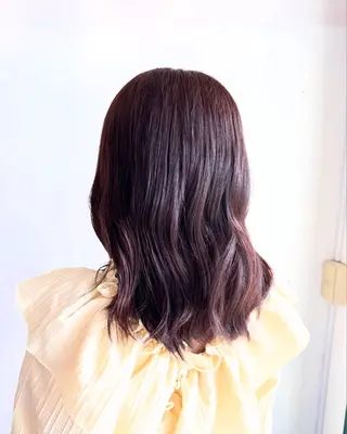 セミロング カラー 大塚 しおりのヘアスタイル