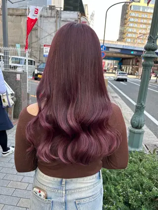 ロング カラー 瀬川 夏緒のヘアスタイル