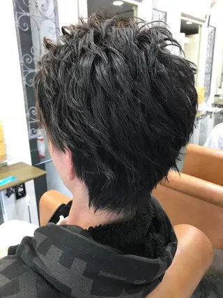 ショート カラー パーマ メンズ イシイ リョウヘイのヘアスタイル