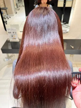 ロング カラー パーマ 髪質改善×ハイトーン ✨倉持のヘアスタイル
