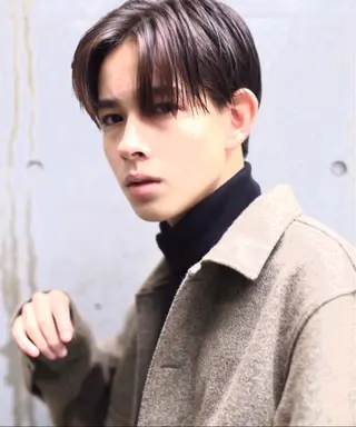 ミディアム メンズ AKI アキのヘアスタイル