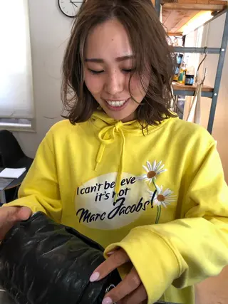 ミディアム カラー NOUN所属・eri kinjoのヘアスタイル