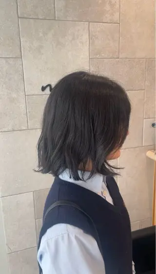 オリーブカラー 💙KARIN🪼のヘアスタイル