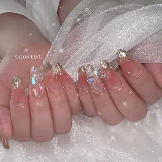 ネイル SALON ELVI.のネイルデザイン