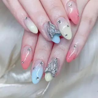 ネイル 美奈🎀 ミナ🎀のネイルデザイン