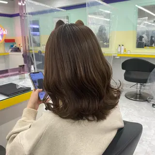 セミロング カラー ヘアアレンジ mai🍑暖色カラー /レイヤー💖のヘアスタイル