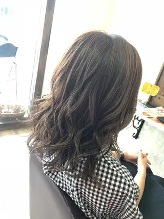 ミディアム カラー 小森 拓哉のヘアスタイル