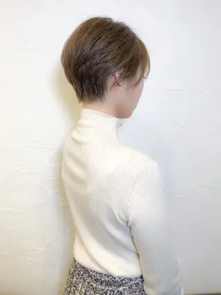 ショート WILLOW 京橋のヘアスタイル