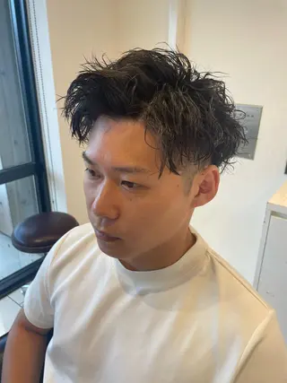 パーマ メンズ 大阪美容師 井上智博のヘアスタイル