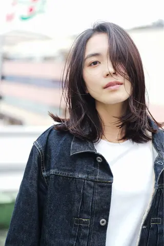 ミディアム stylist田口 祐歩のヘアスタイル