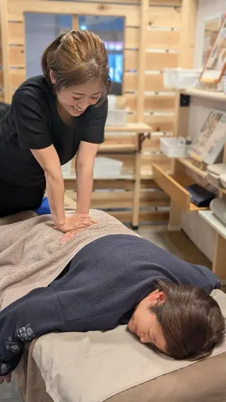 肩こり・首コリ 専門店Fuüのエステ・リラクイメージ