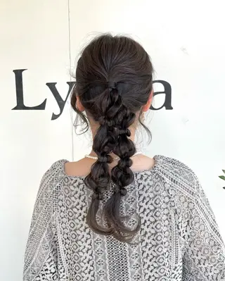 ロング ヘアアレンジ 谷口晴美　ピンク / 透明感カラーのヘアスタイル