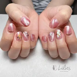 ネイル Nailsalon Lilies♡のネイルデザイン
