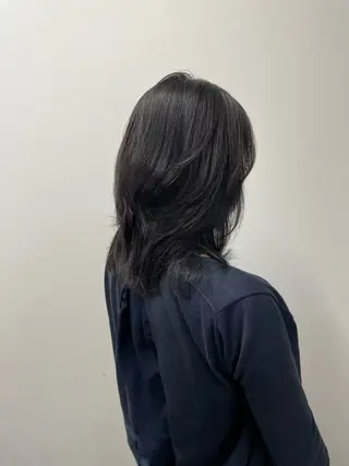セミロング 堀 綾花のヘアスタイル