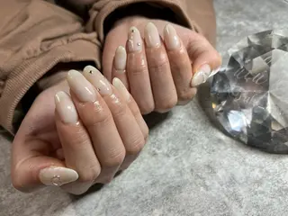 ネイル 佐野 愛美のネイルデザイン